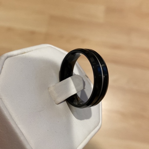 Black Tungsten Carbide 8 mm Flat Wedding Band Ring - Picture 7 of 16